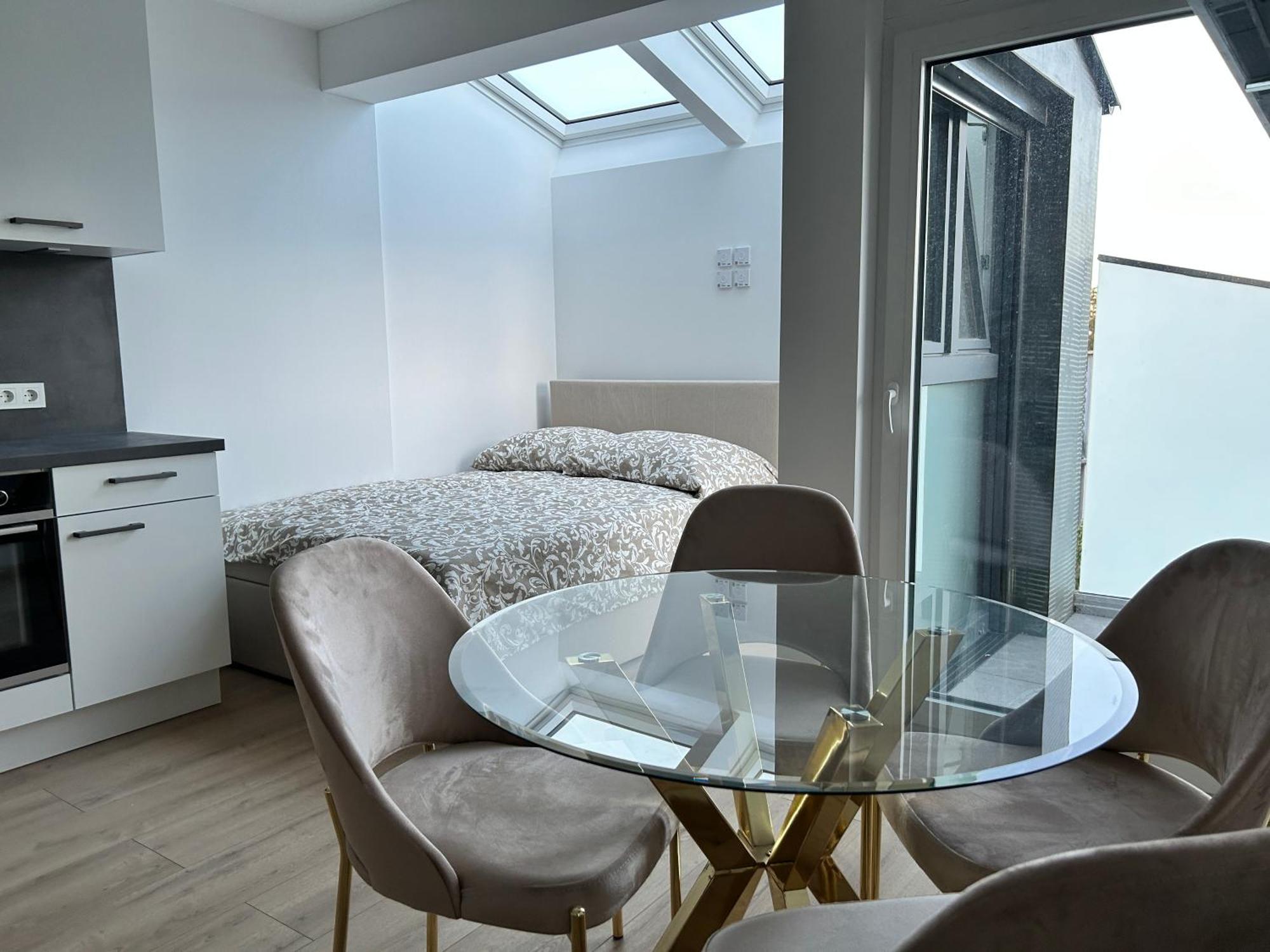 Asp Modern Apartments With Balcony & Free Parking 비엔나 외부 사진